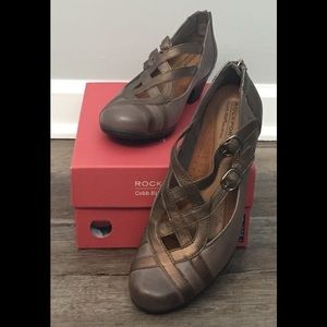 Rockport Abbott Curvy Pump